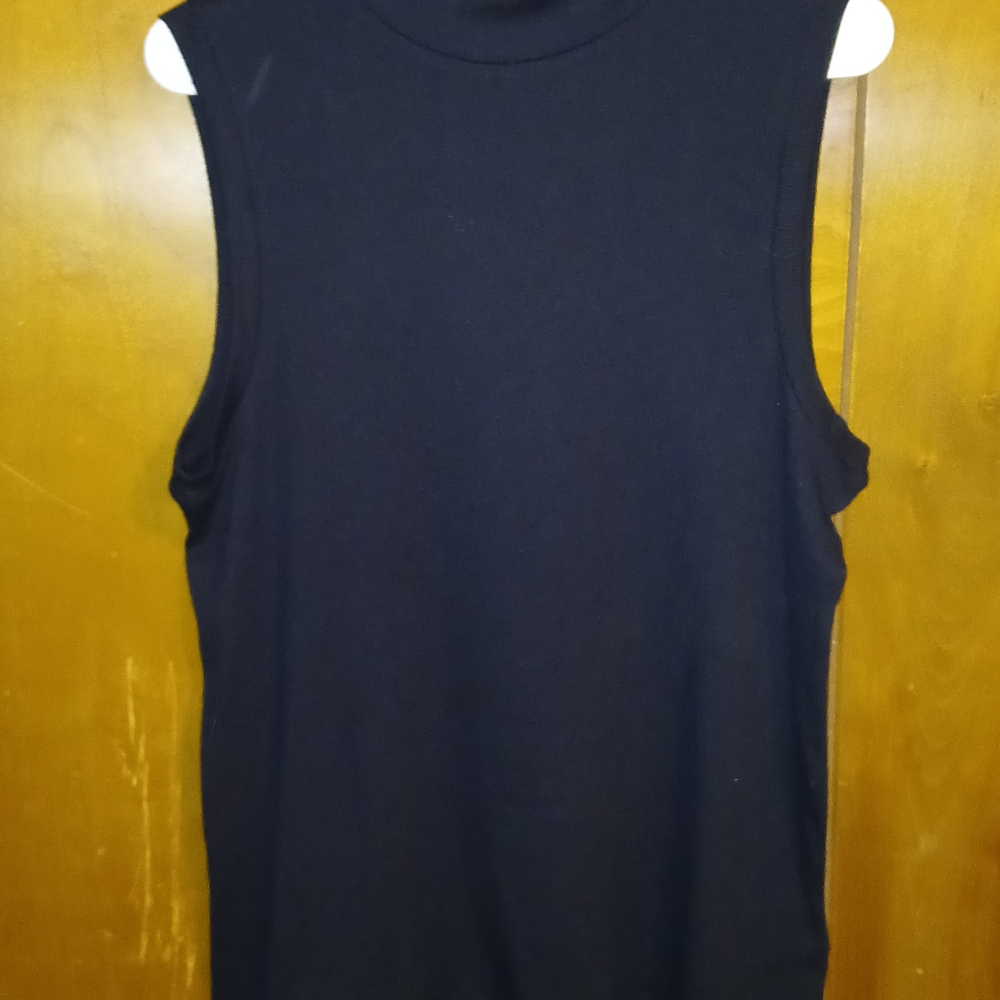 Black Sleeveless Women's Top